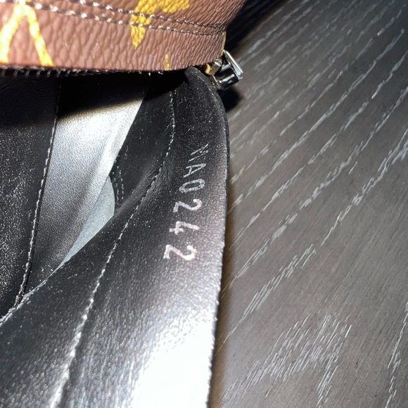 Louis Vuitton Star Trail Ankle Boot - Picture 4 of 10